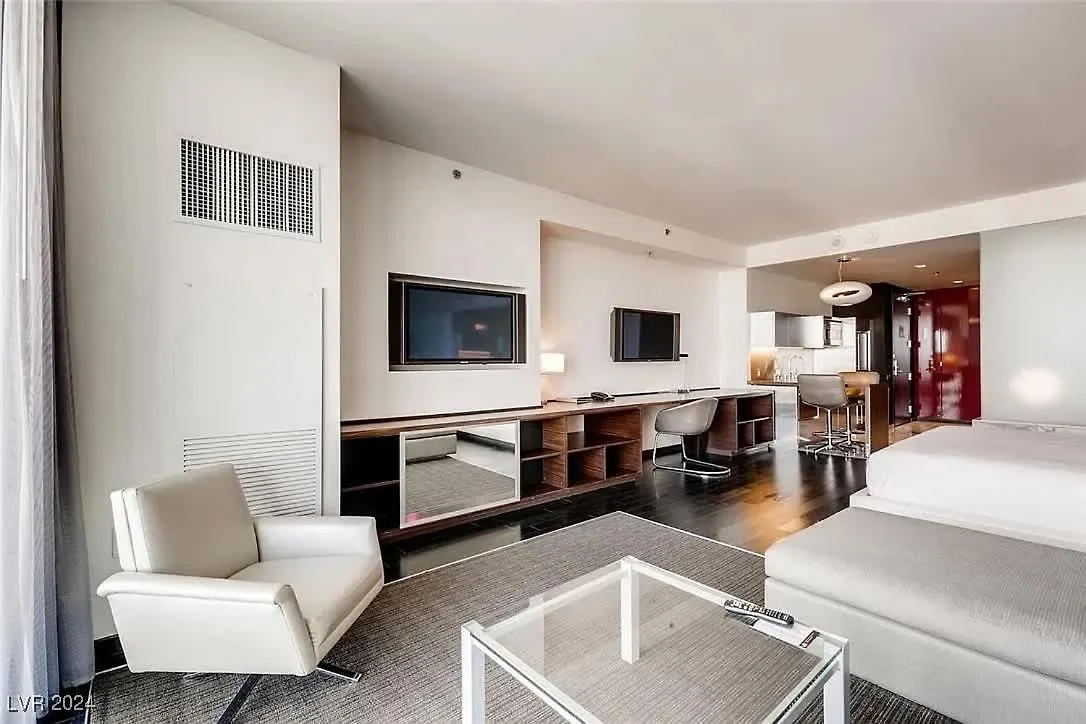 Incredible Penthouse Strip Views Balcony Access Villa Las Vegas United States